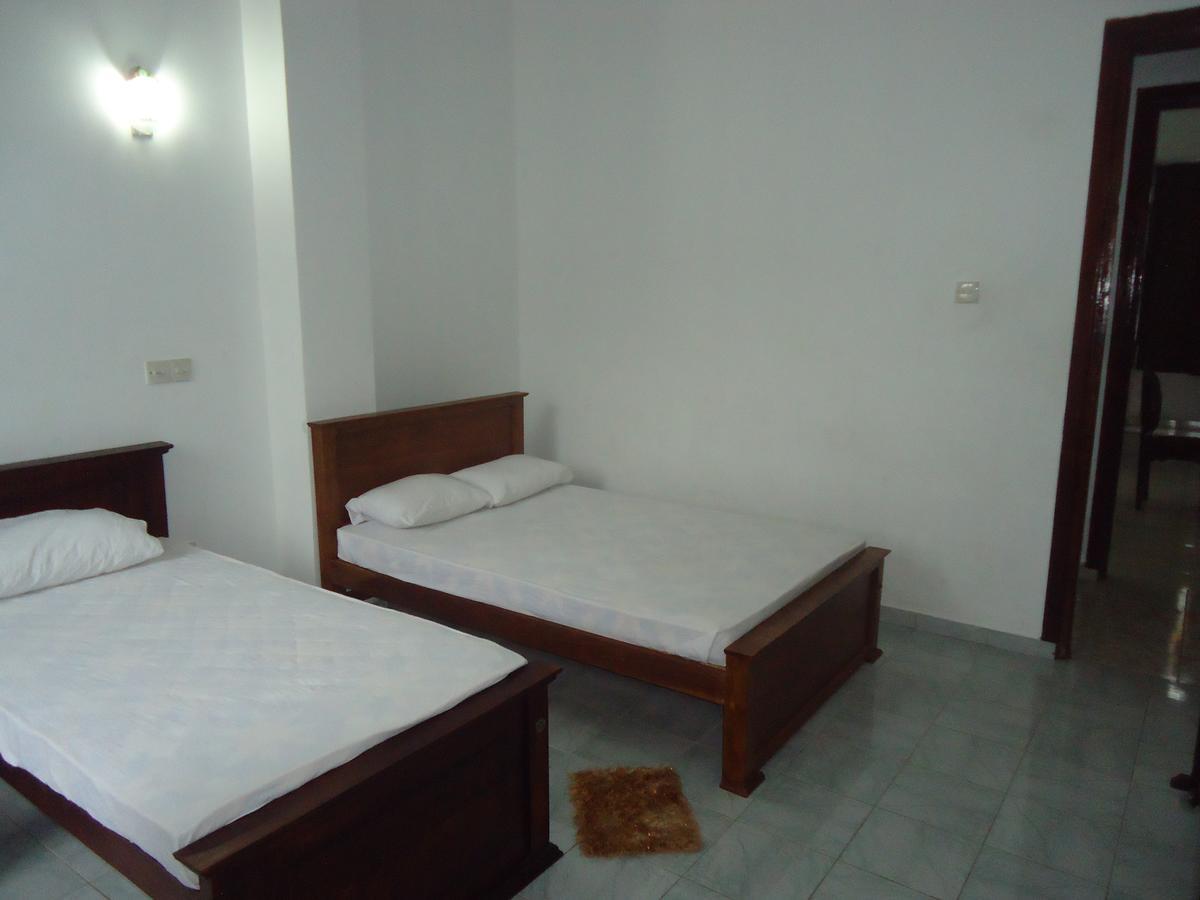 Old Mahawasala Hotel Bambaragaleyaya Екстериор снимка